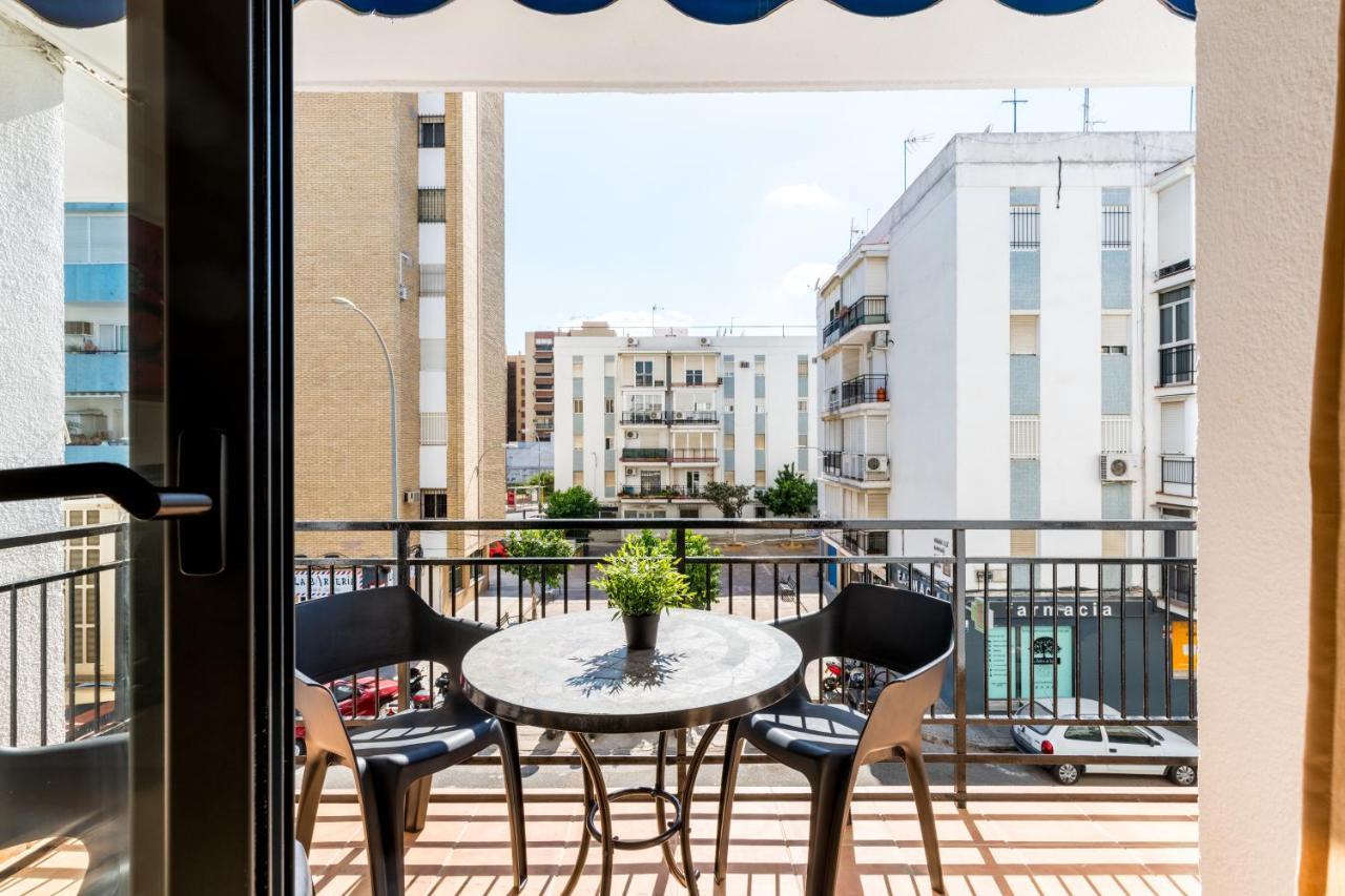 La Francesa Triana Apartment Севиля Екстериор снимка